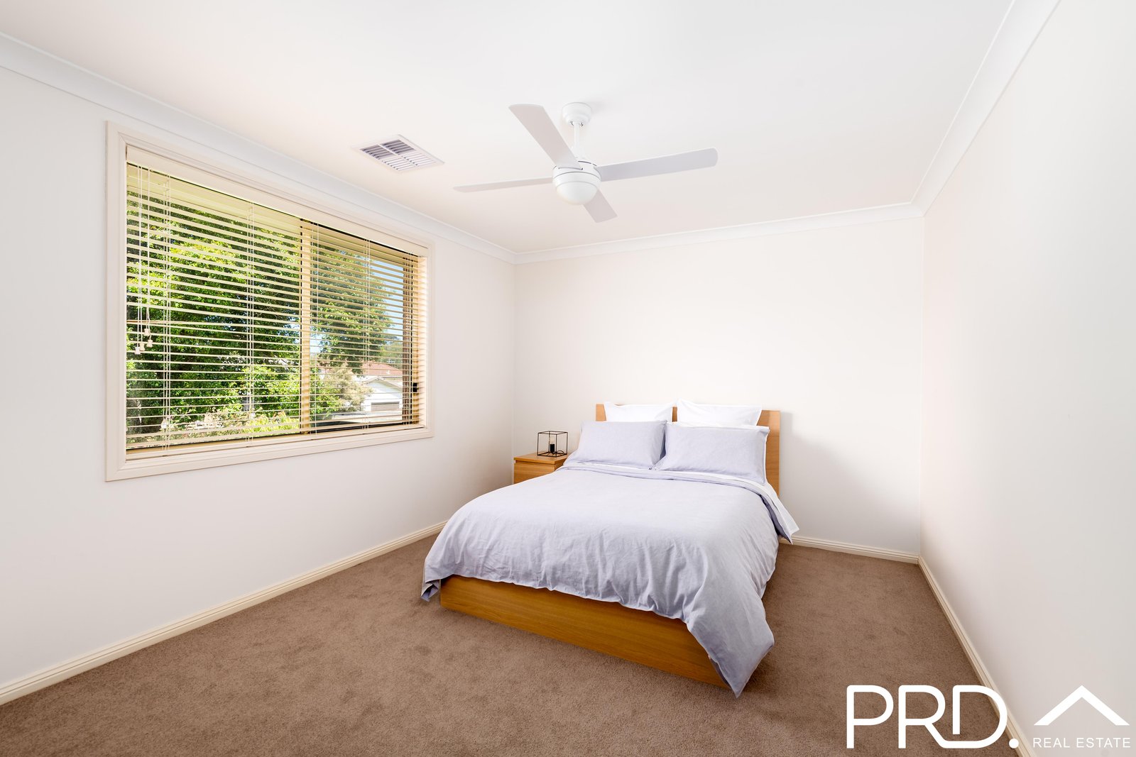 19 Lambeth Street PANANIA 8