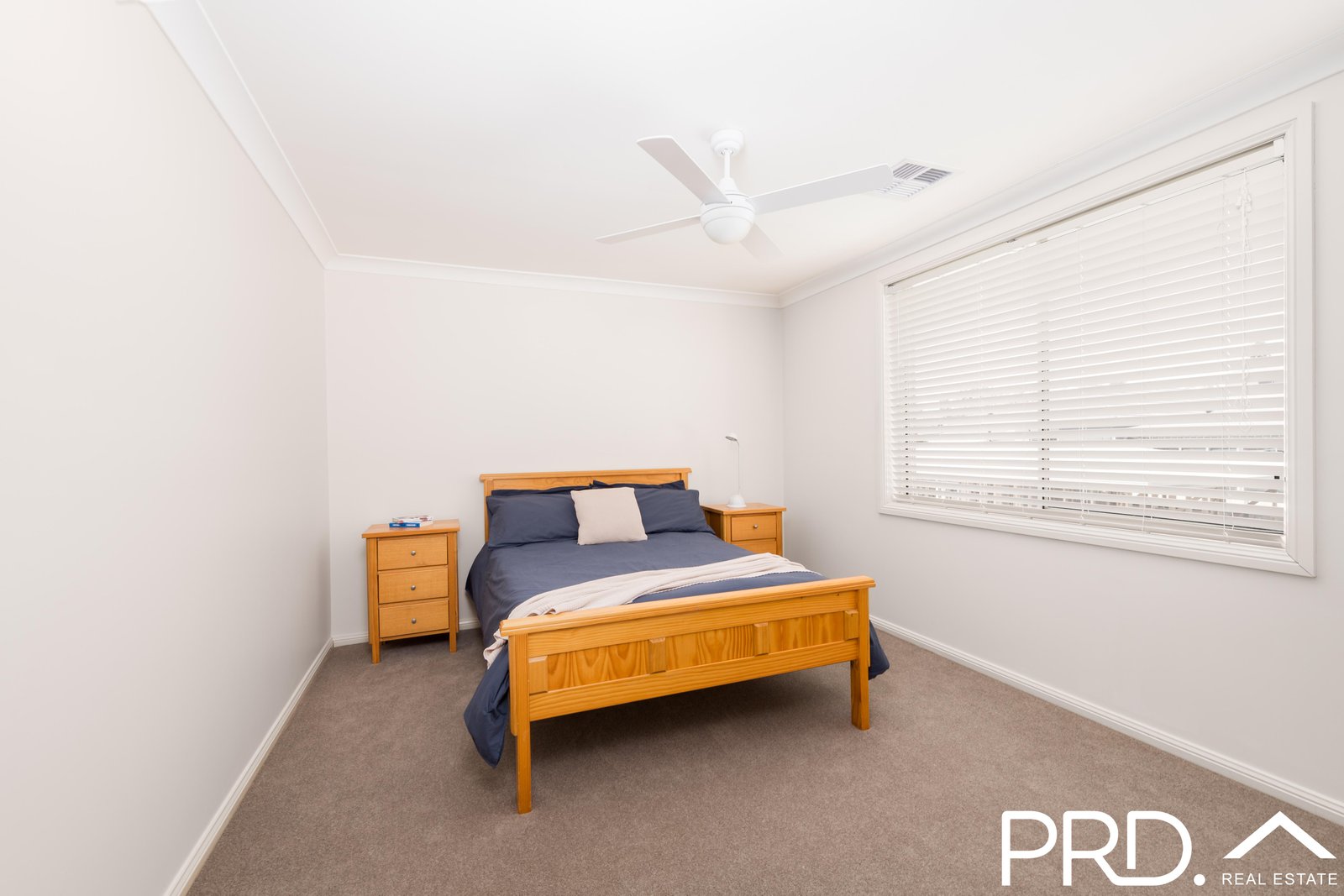 19 Lambeth Street PANANIA 9