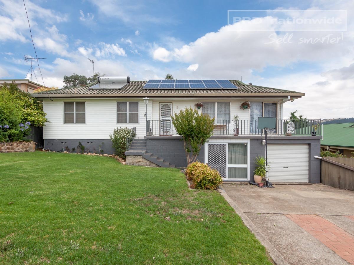 19 Lambie Street TUMUT 1