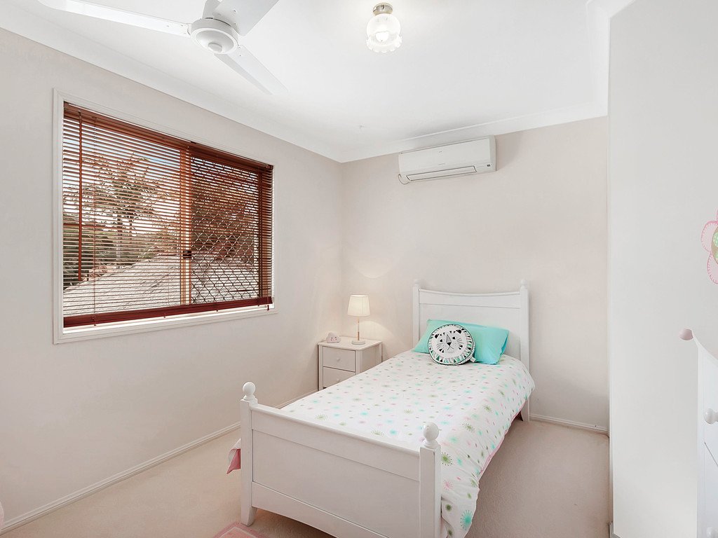 19 Lanai Drive BURLEIGH WATERS 16