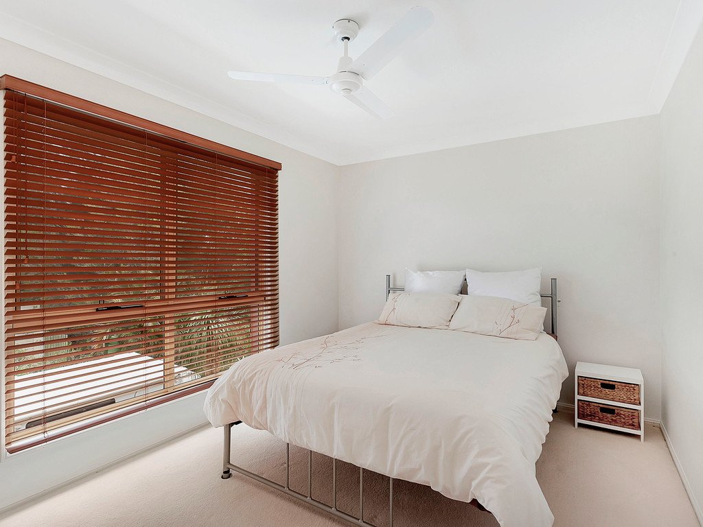 19 Lanai Drive BURLEIGH WATERS 9