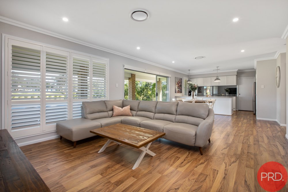 19 Lang Drive BOLWARRA HEIGHTS 5