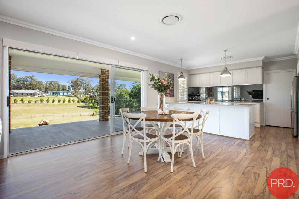 19 Lang Drive BOLWARRA HEIGHTS 7