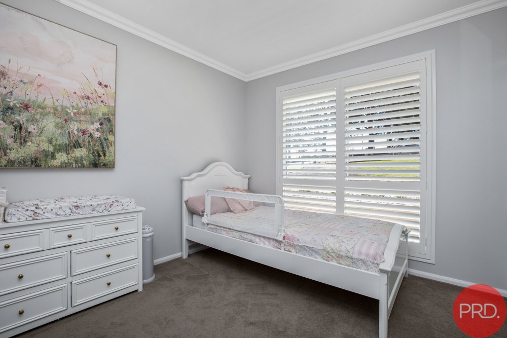 19 Lang Drive BOLWARRA HEIGHTS 16