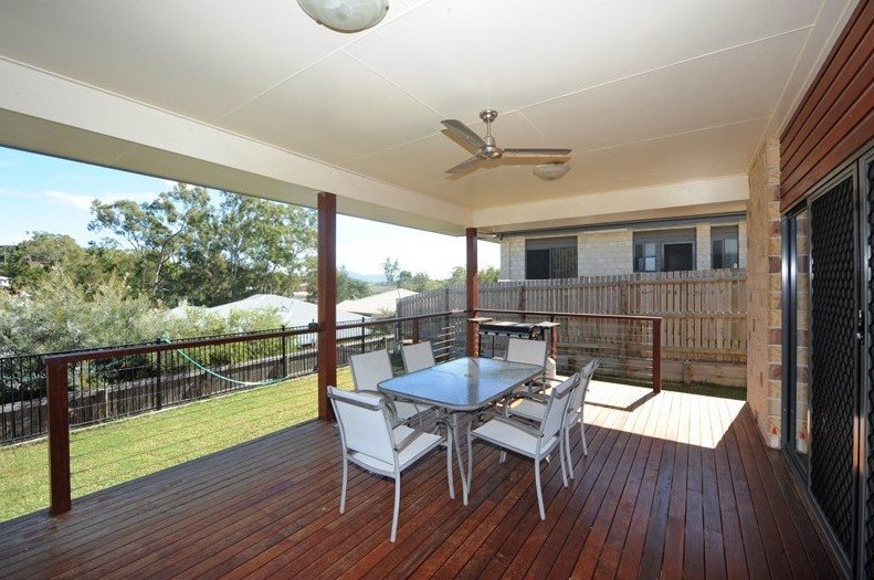 19 Larcom Rise WEST GLADSTONE 3