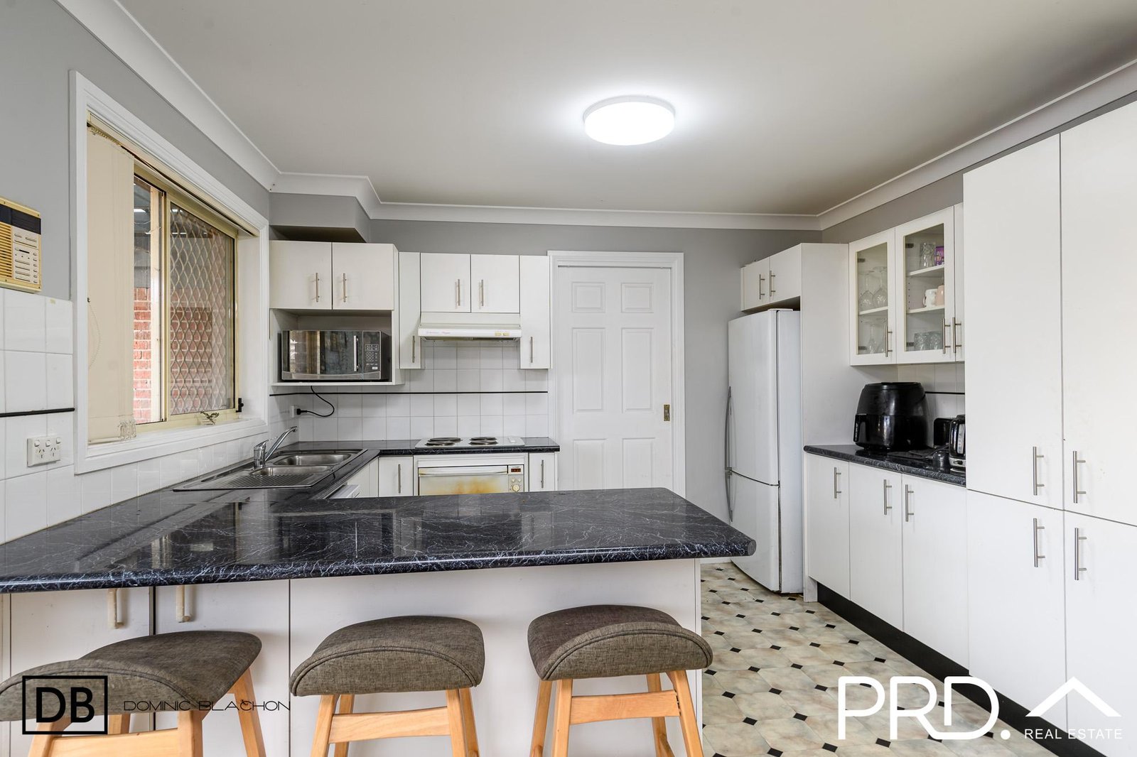 1/9 Lawler Street PANANIA 4