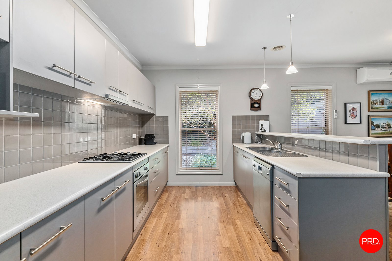 19 Lawson Parade CASTLEMAINE 8