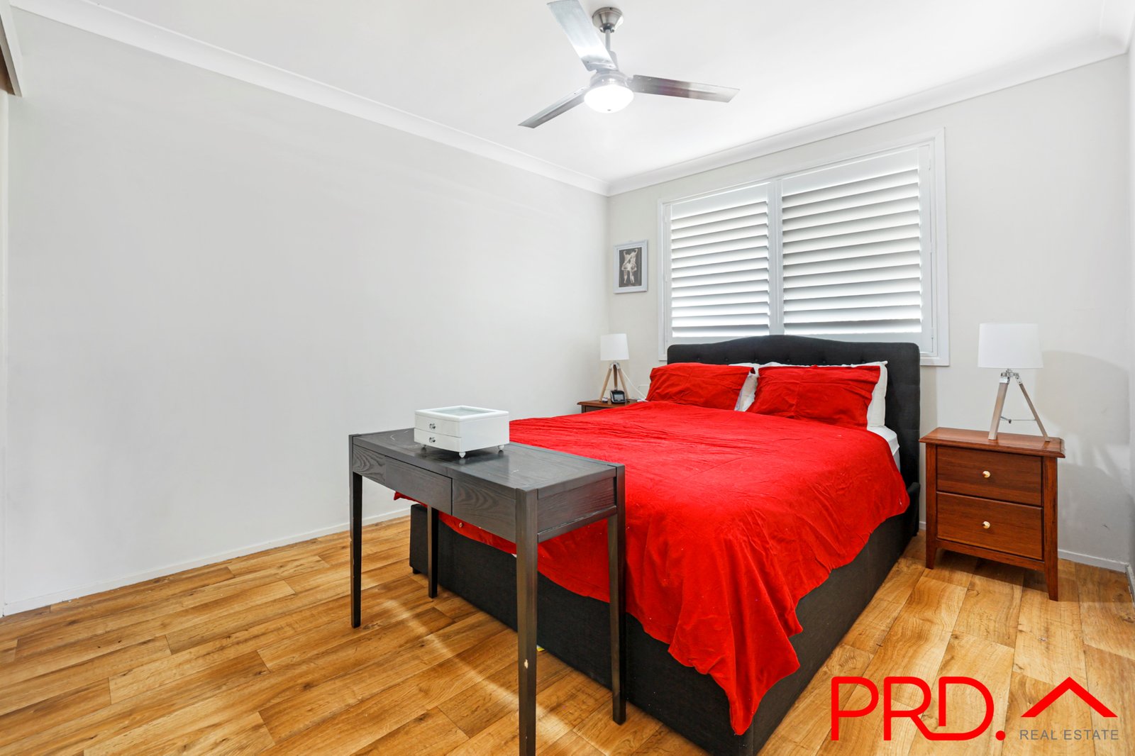 19 Lawson Place TAMWORTH 9