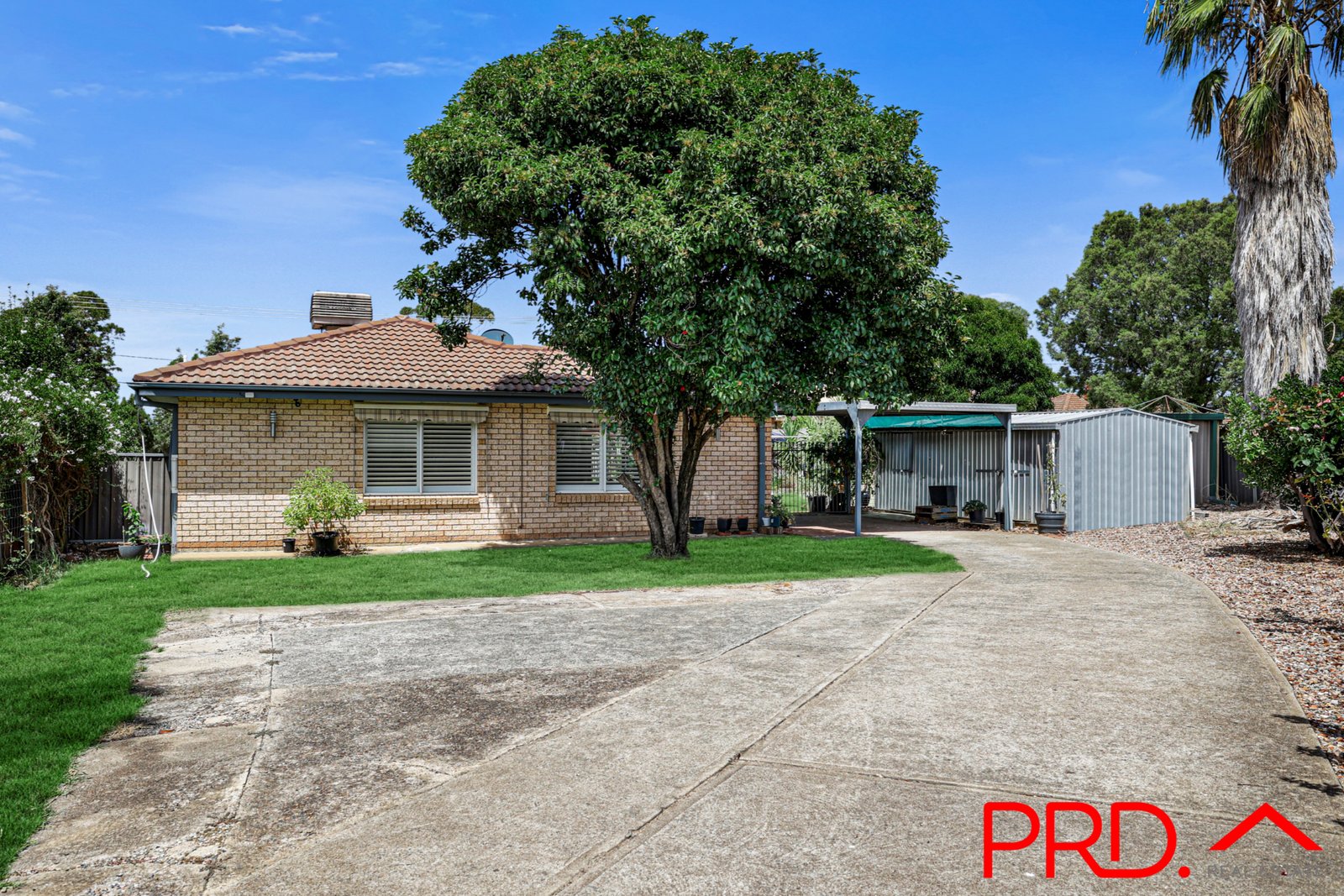 19 Lawson Place TAMWORTH 16