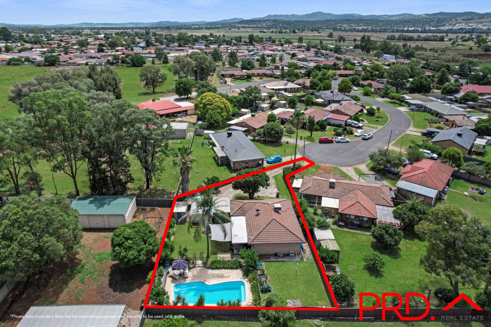 19 Lawson Place TAMWORTH 18