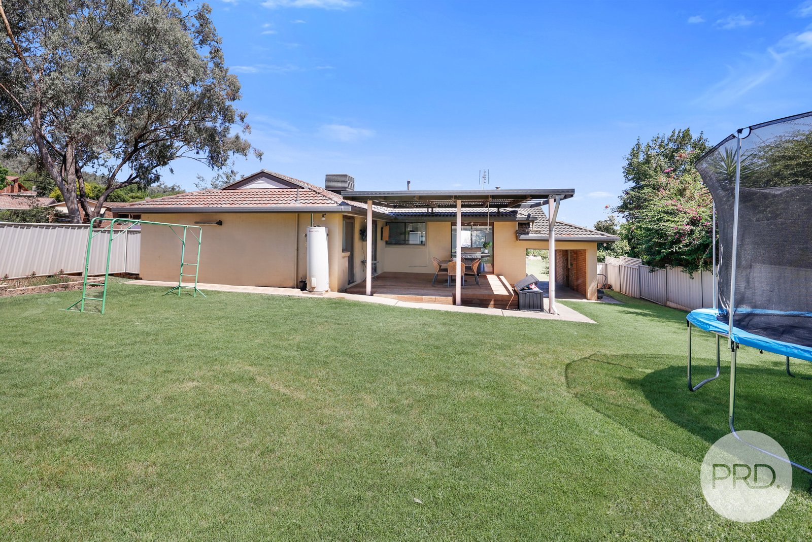 19 Lemon Gums Drive TAMWORTH 19