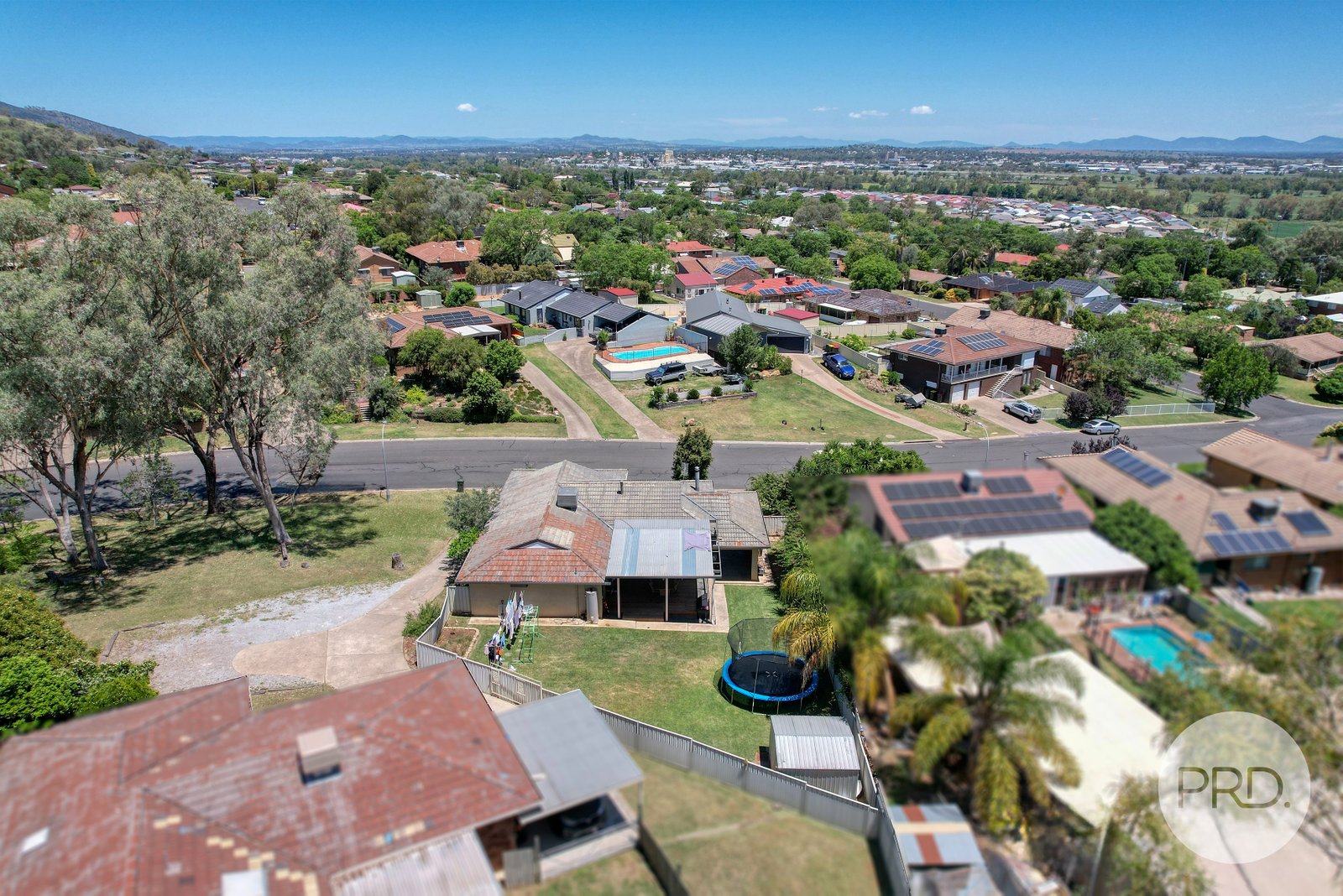 19 Lemon Gums Drive, TAMWORTH NSW 2340