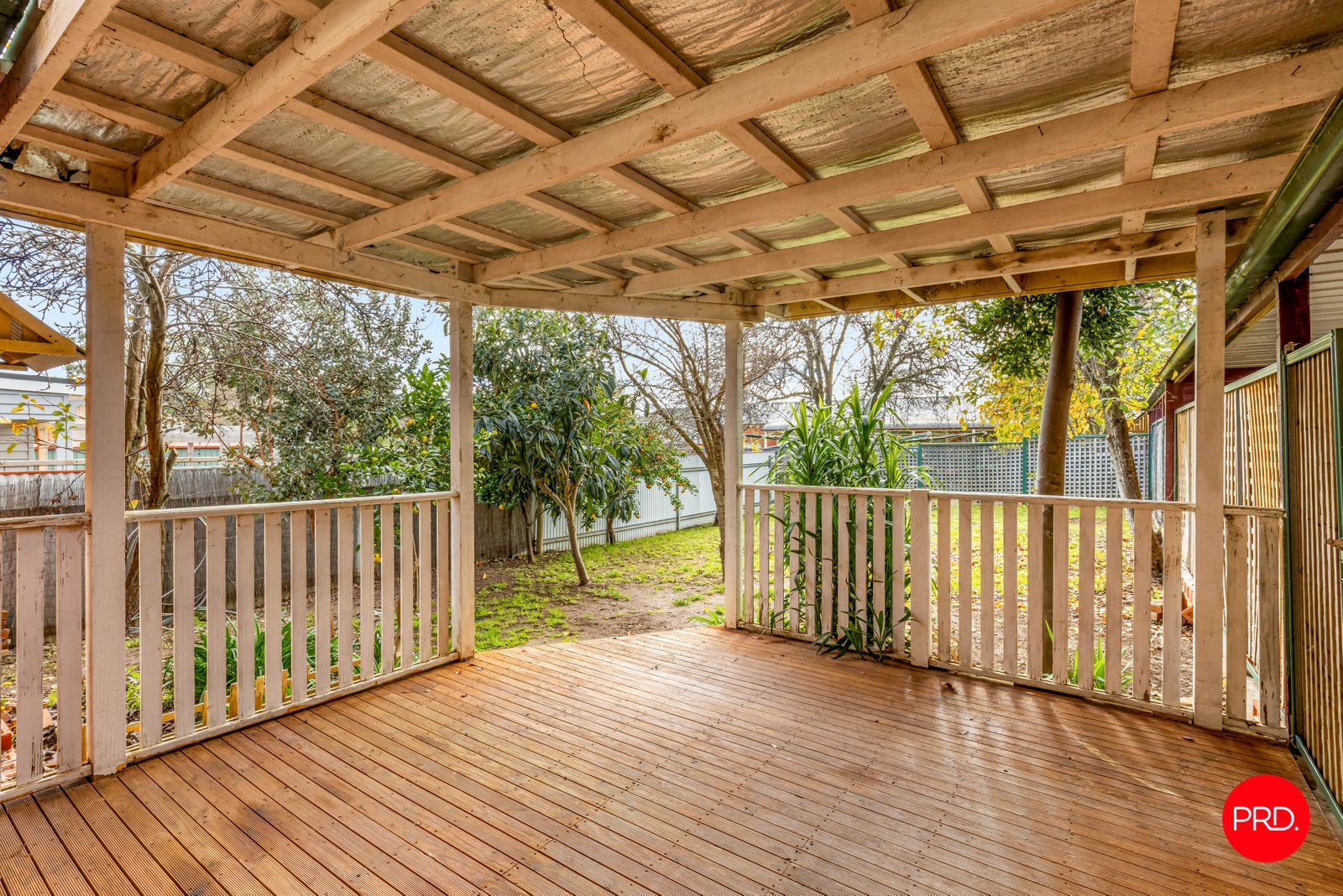 19 Ligar Street KENNINGTON 17