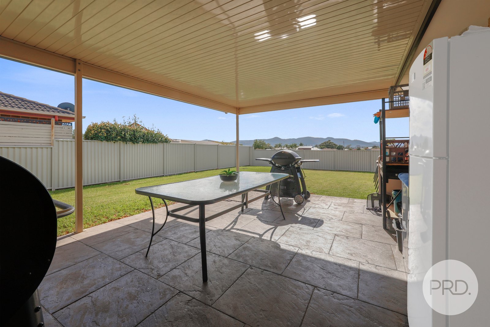 19 Lindsay Road TAMWORTH 16