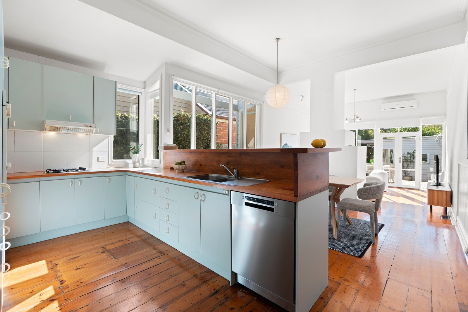 Gallery: 19 Lingwell Road