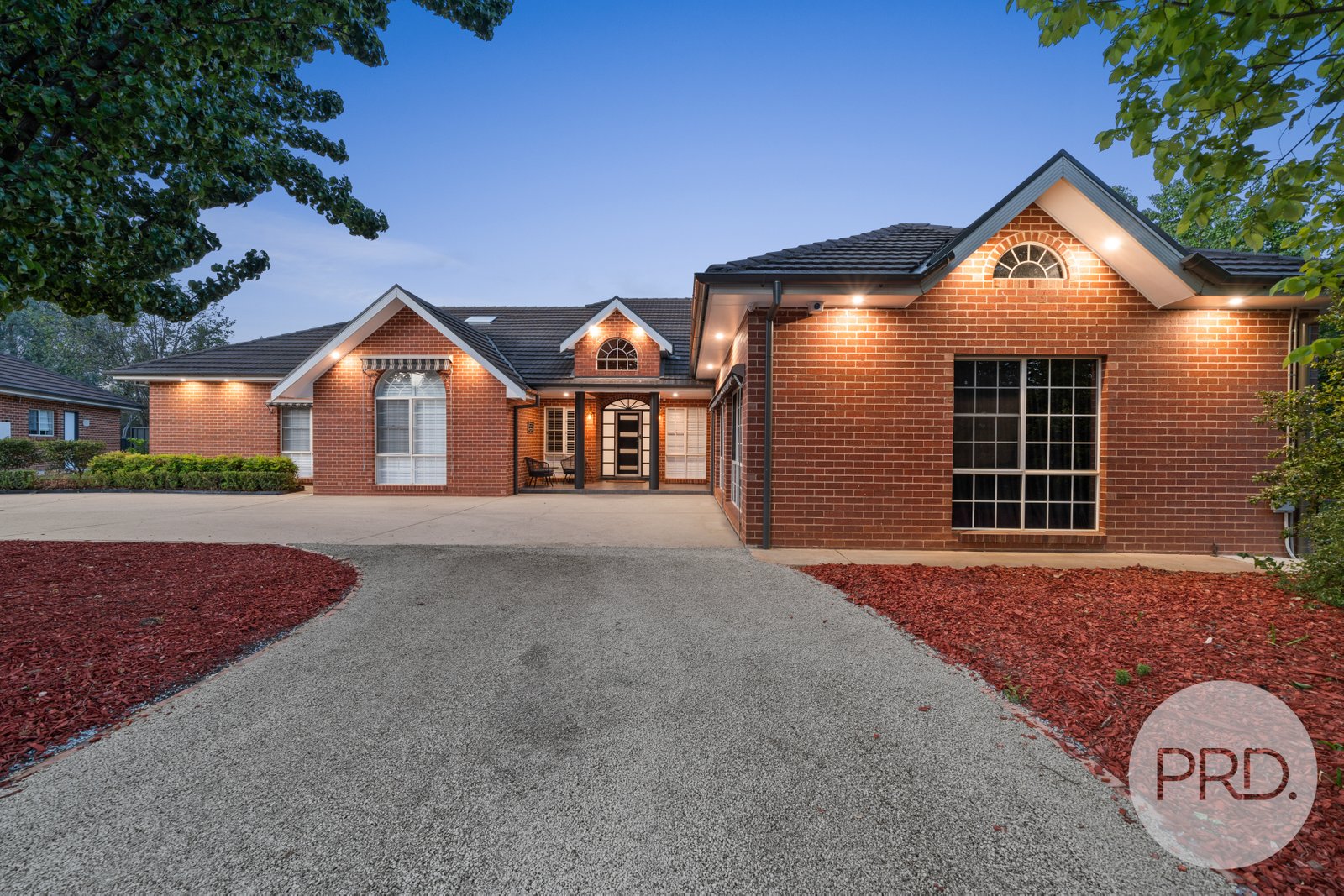 19 Lloyd Road SPRINGVALE 4