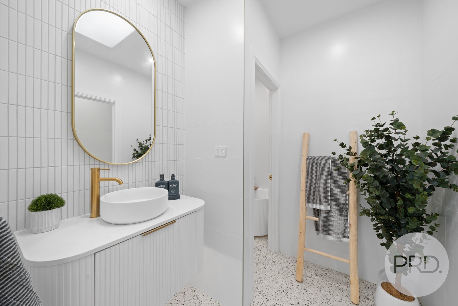 19 Lloyd Road SPRINGVALE 22