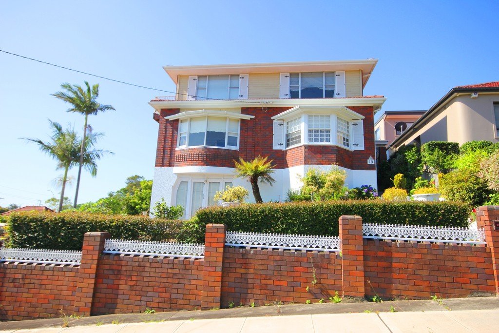 19 Lloyd Street SANS SOUCI 7