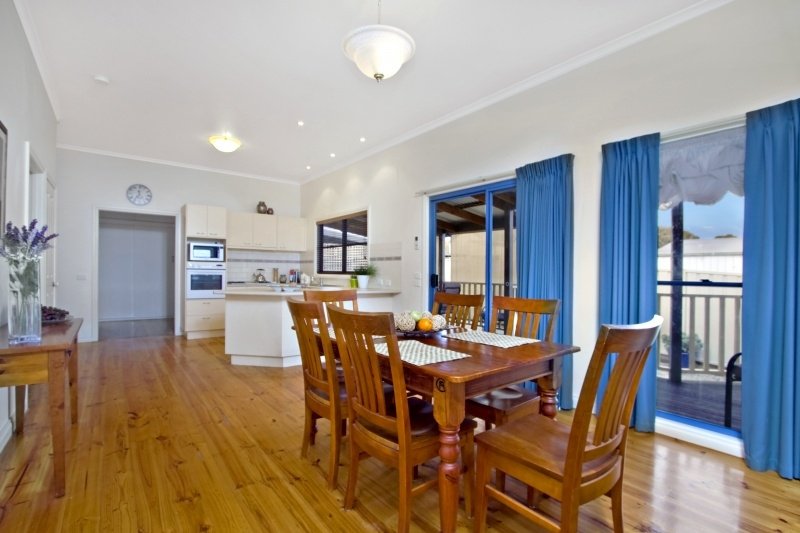 19 Lobb Street NORTH BENDIGO 3