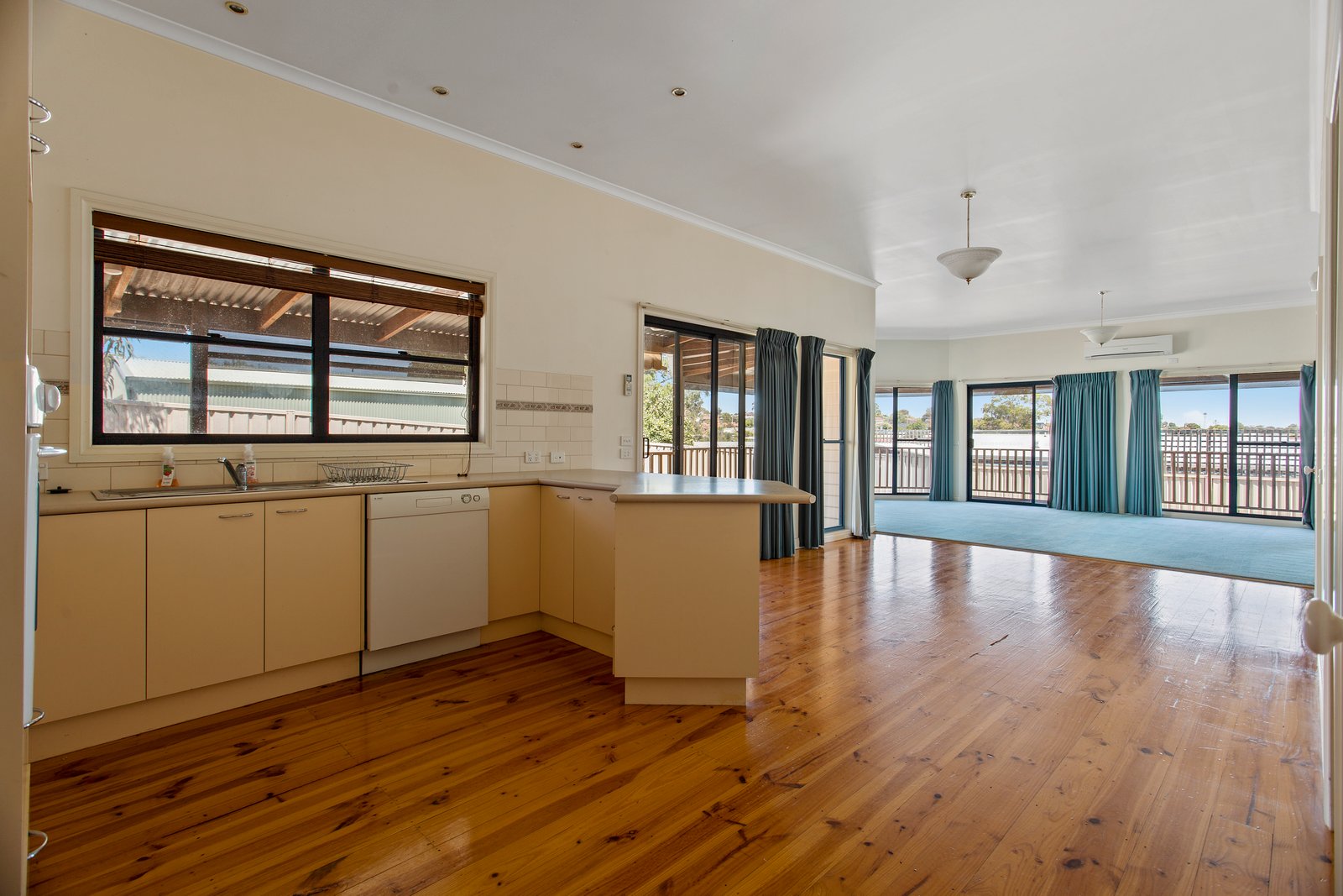 19 Lobb Street NORTH BENDIGO 4