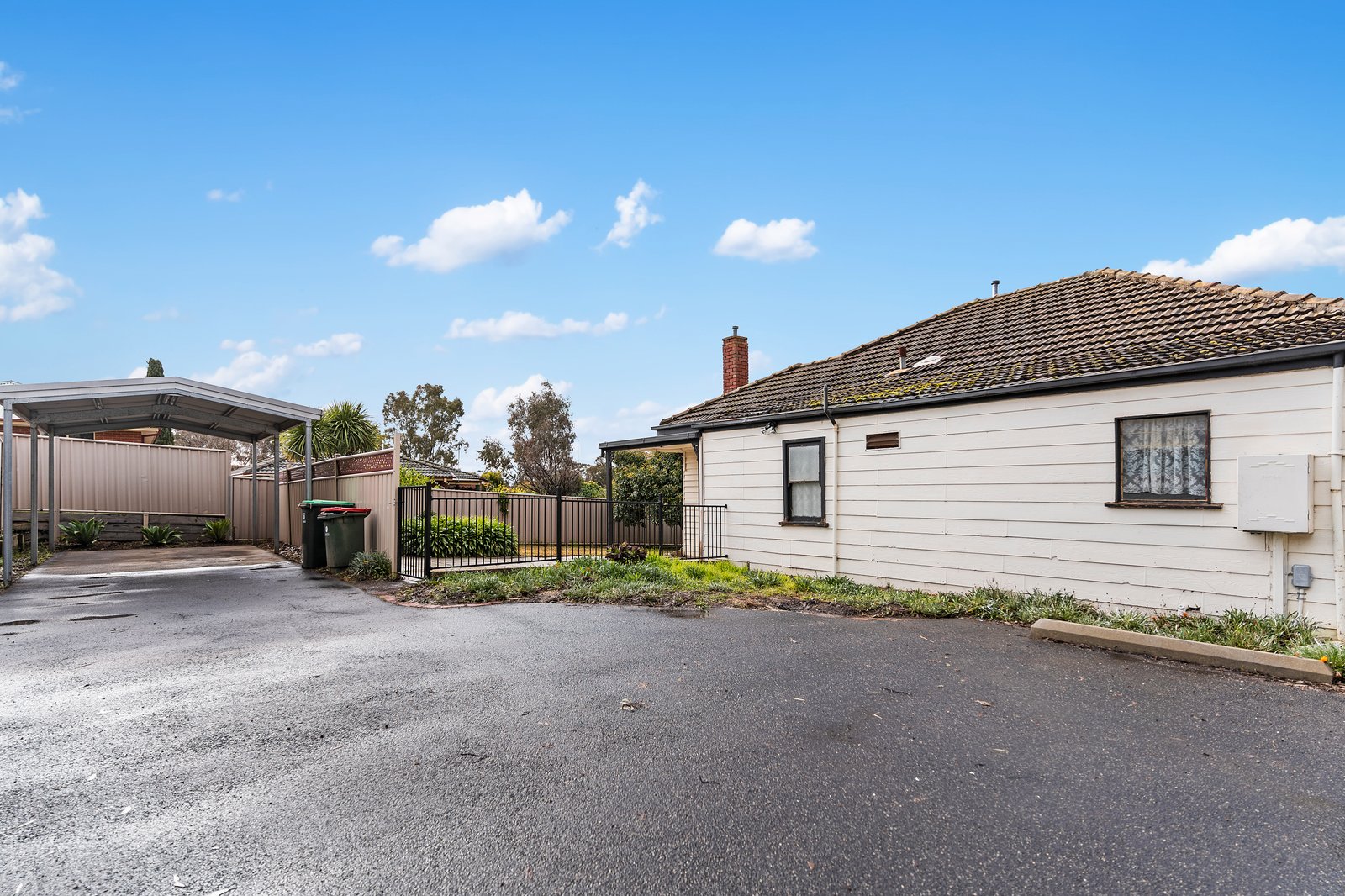 19 Lowe Street KANGAROO FLAT 10