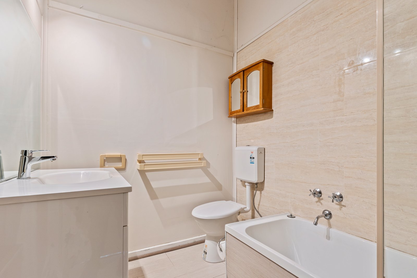 19 Lowe Street KANGAROO FLAT 9