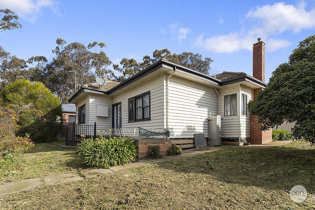 19 Lowe Street KANGAROO FLAT 1