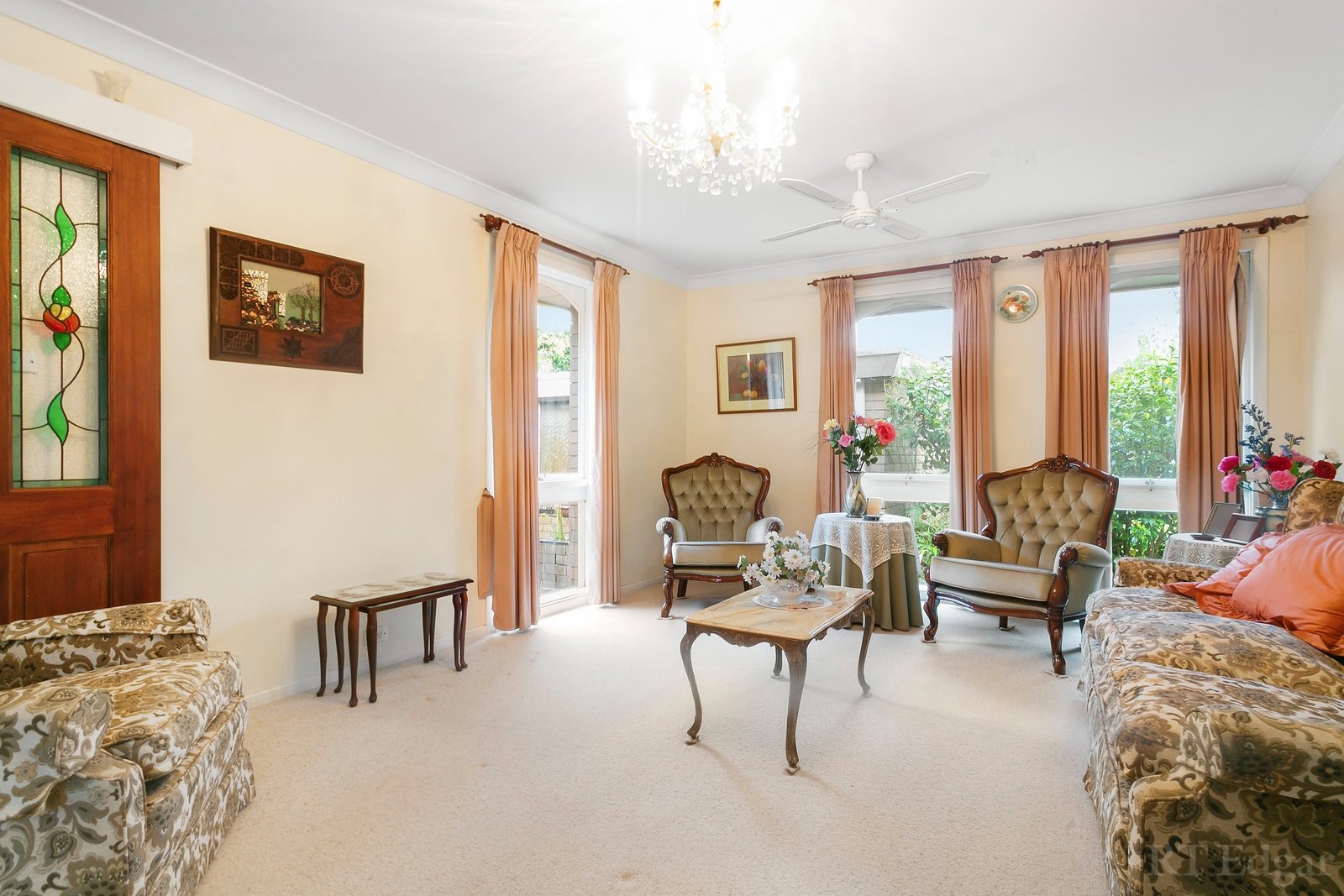 Real Estate and Property in 19 Loxley Court, Doncaster East, VIC