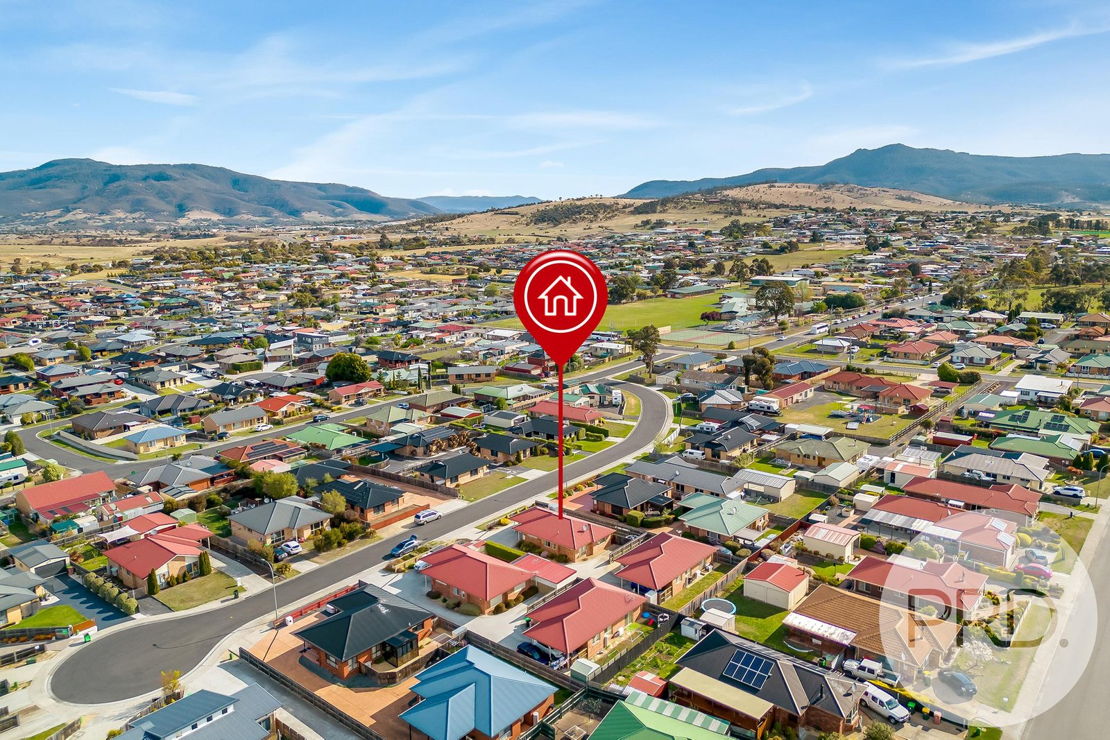 1/9 Lucas Place BRIGHTON 1