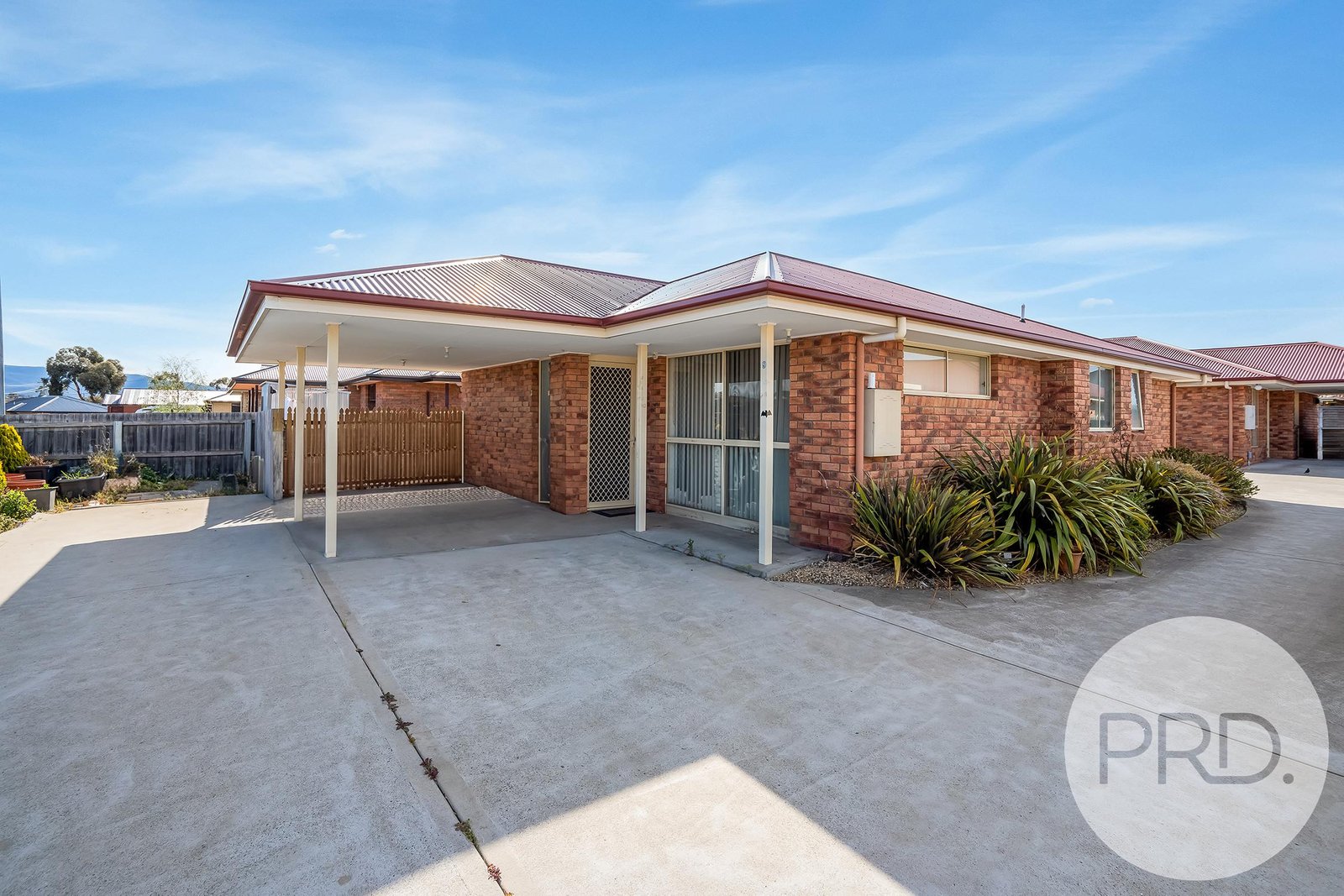 1/9 Lucas Place BRIGHTON 3