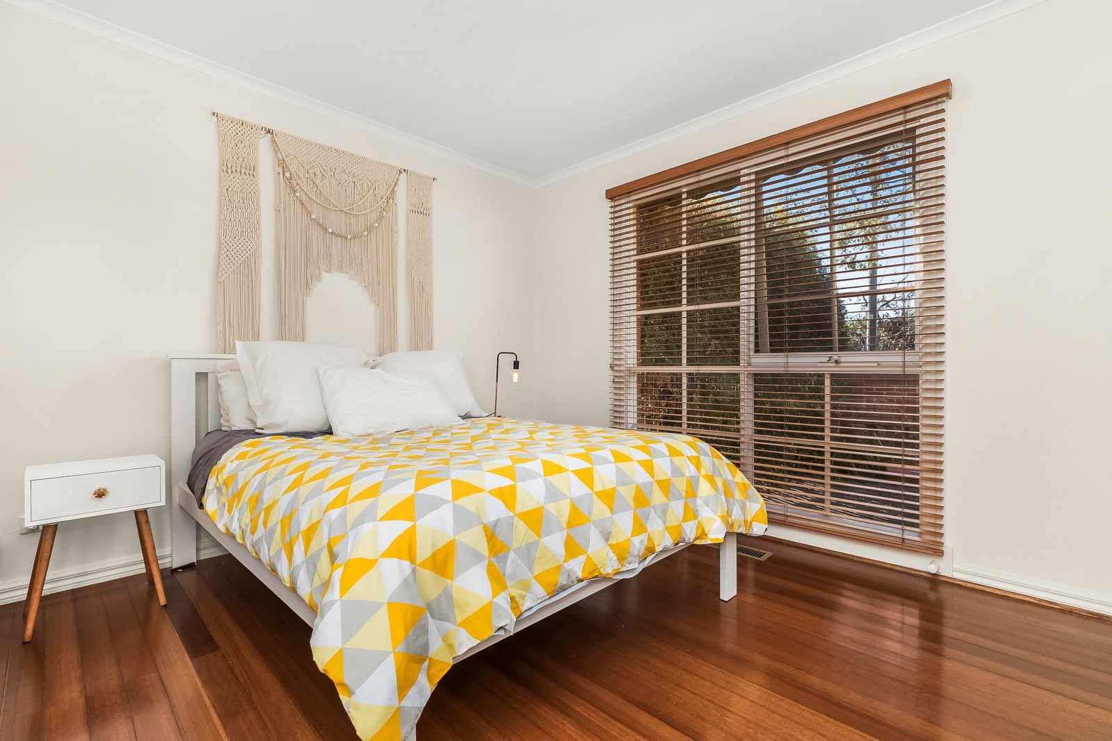 Real Estate and Property in 1/9 MacGowan Avenue, Glen Huntly, VIC