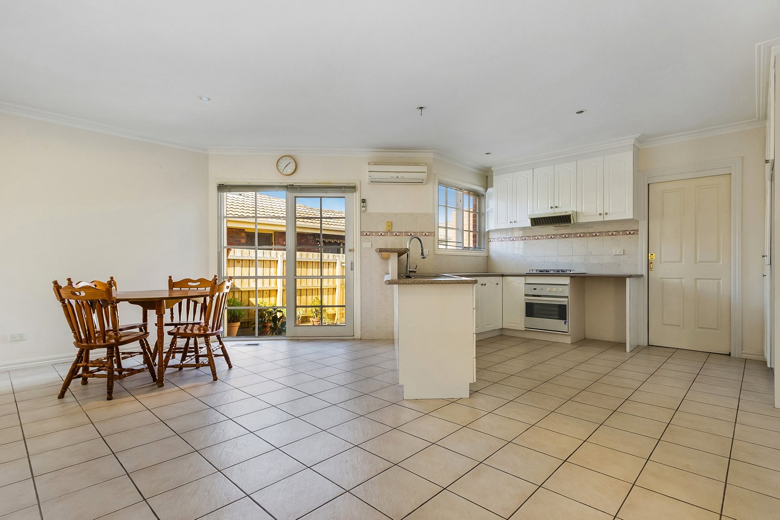 Real Estate and Property in 1/9 MacGowan Avenue, Glen Huntly, VIC