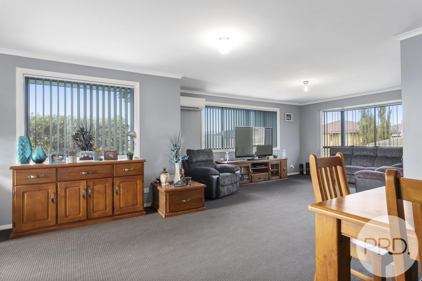 19 Madison Avenue BRIGHTON 9