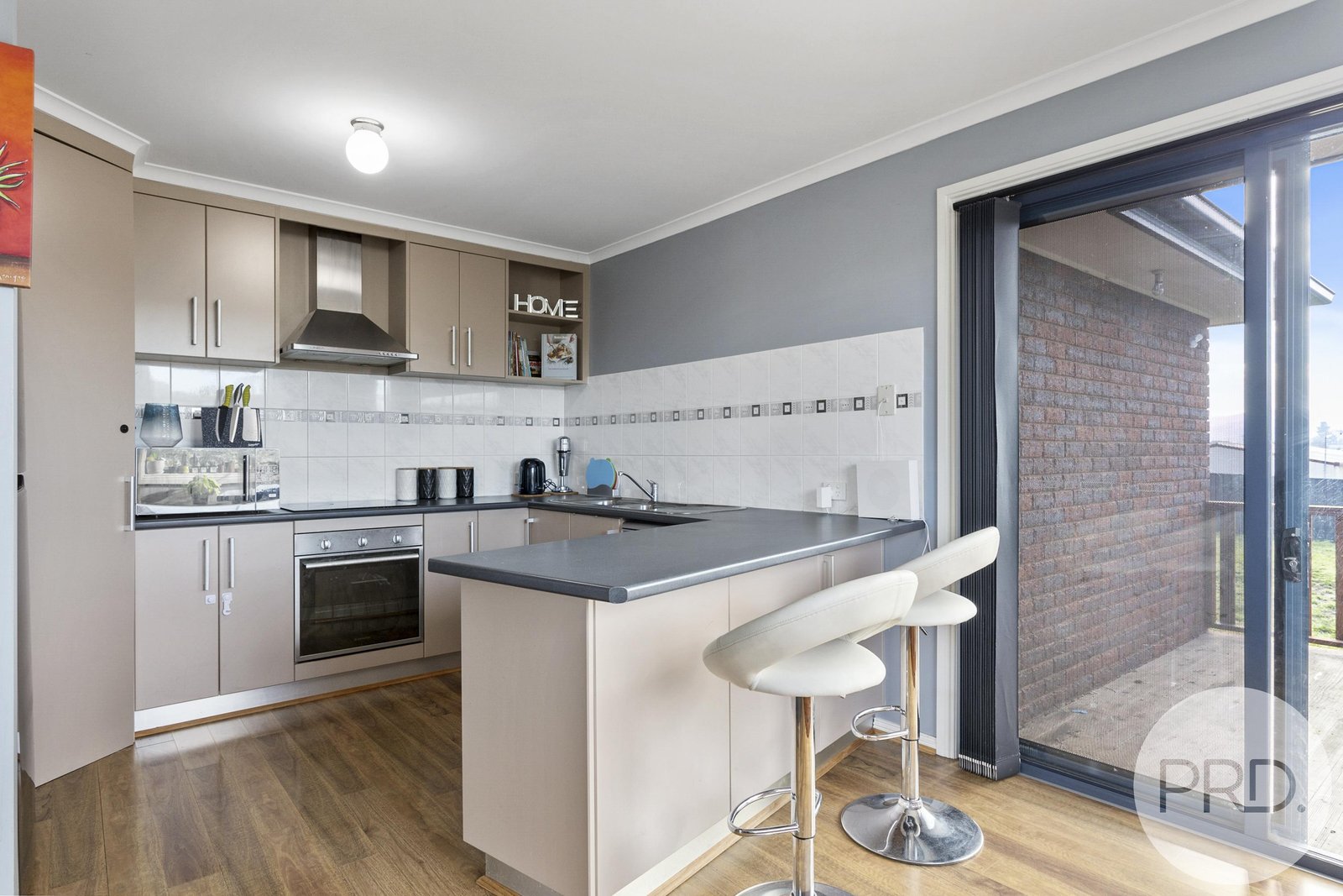 19 Madison Avenue BRIGHTON 10