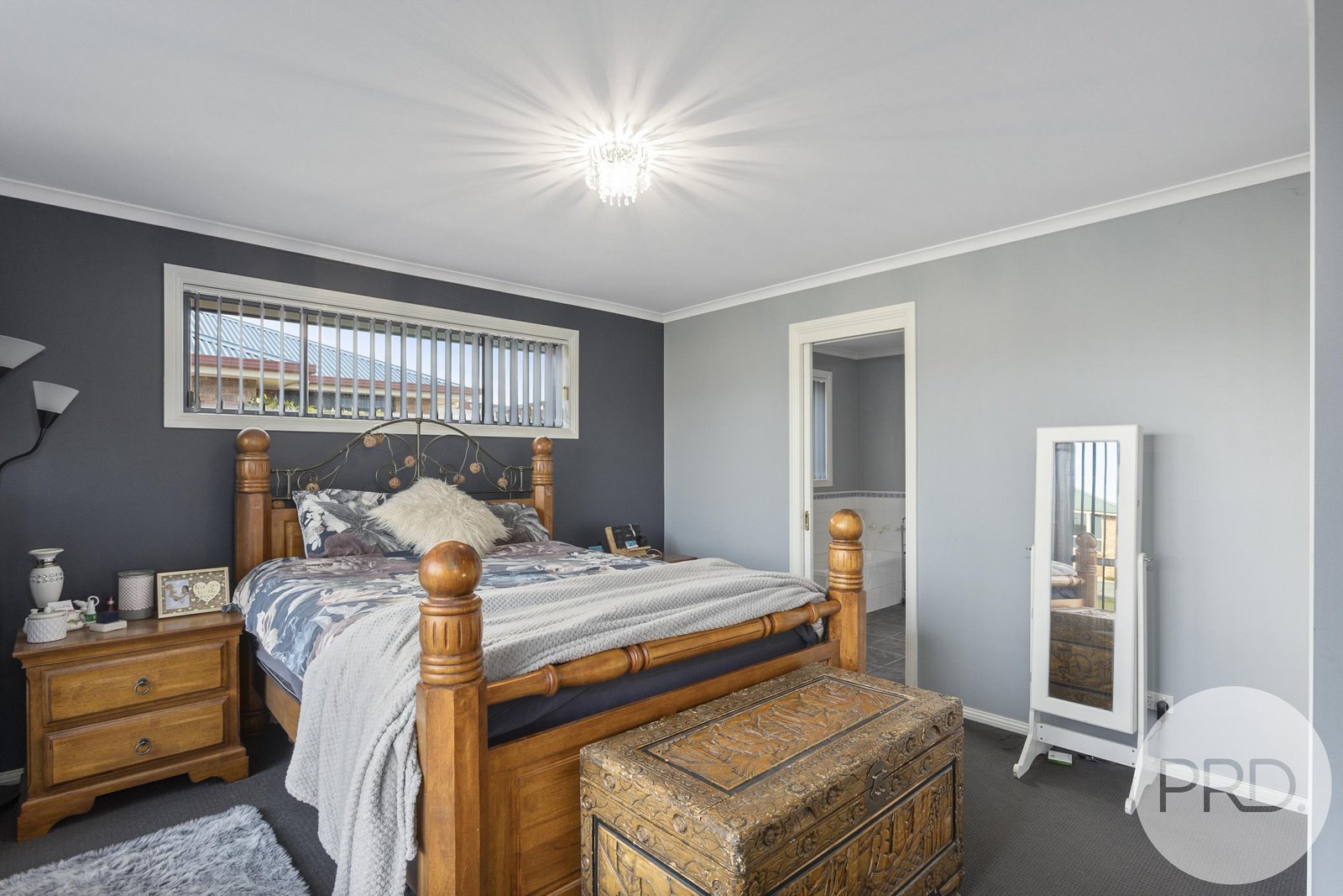 19 Madison Avenue BRIGHTON 13