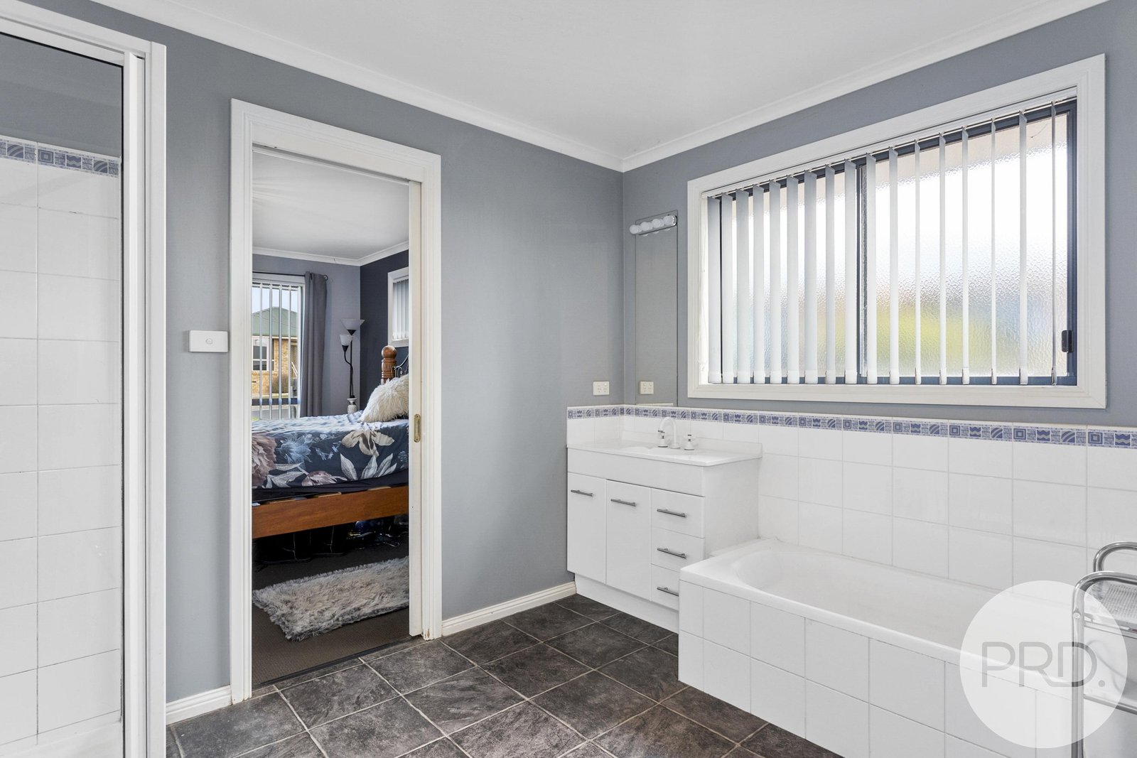 19 Madison Avenue BRIGHTON 16