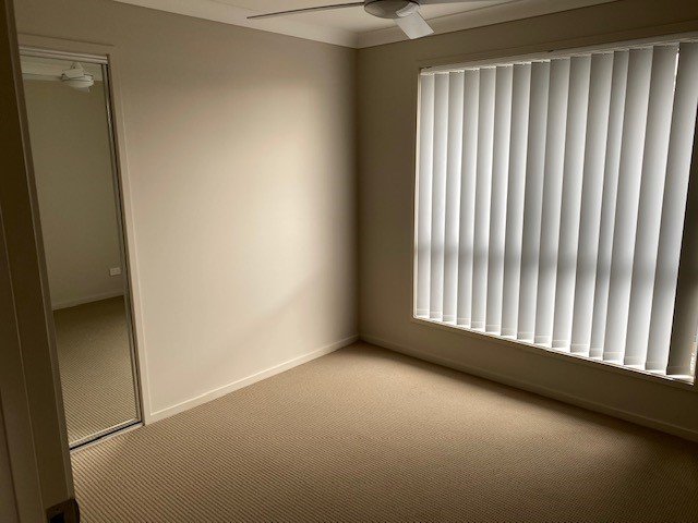 1/9 Maidford Street Thornton 9