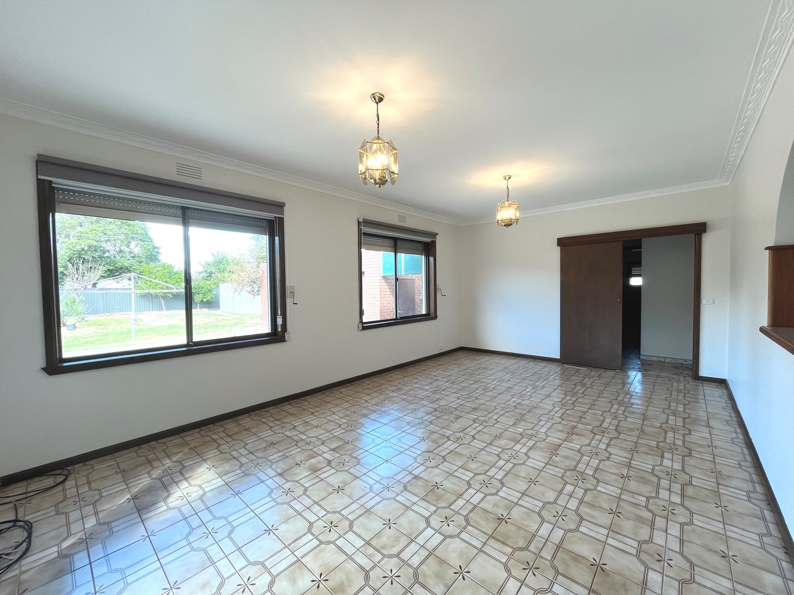 Gallery: 19 Main Road
