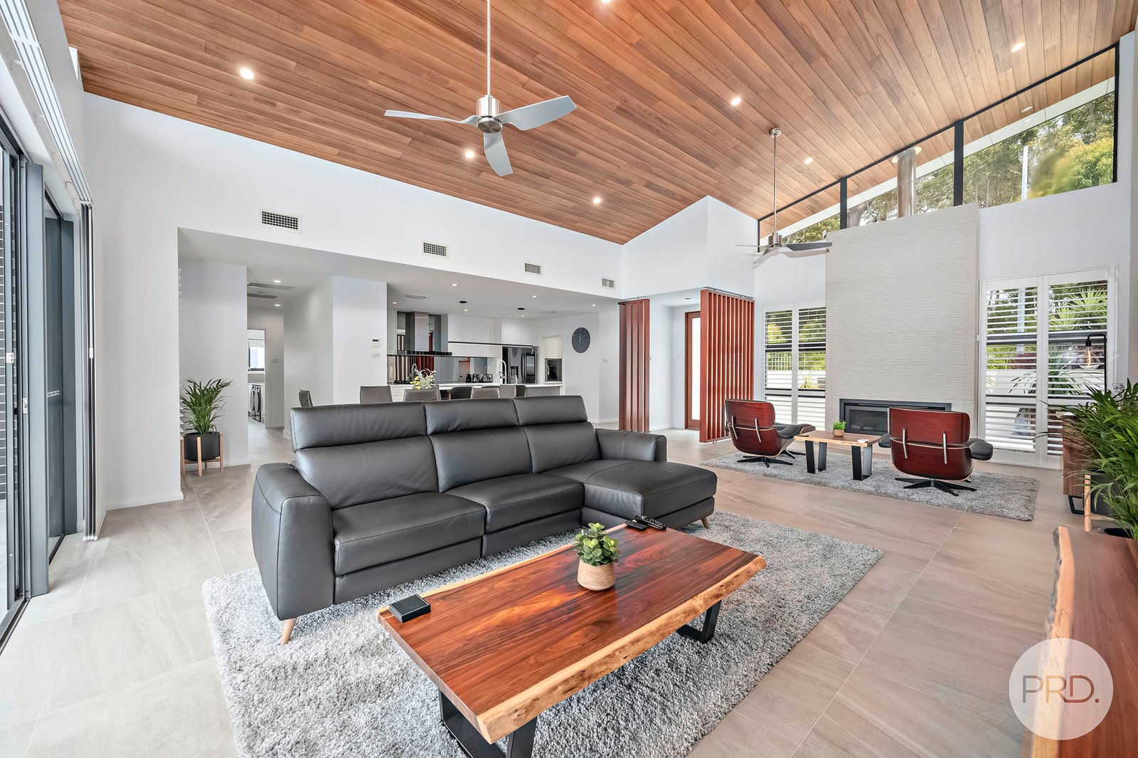 19 Manung Terrace CORLETTE 9