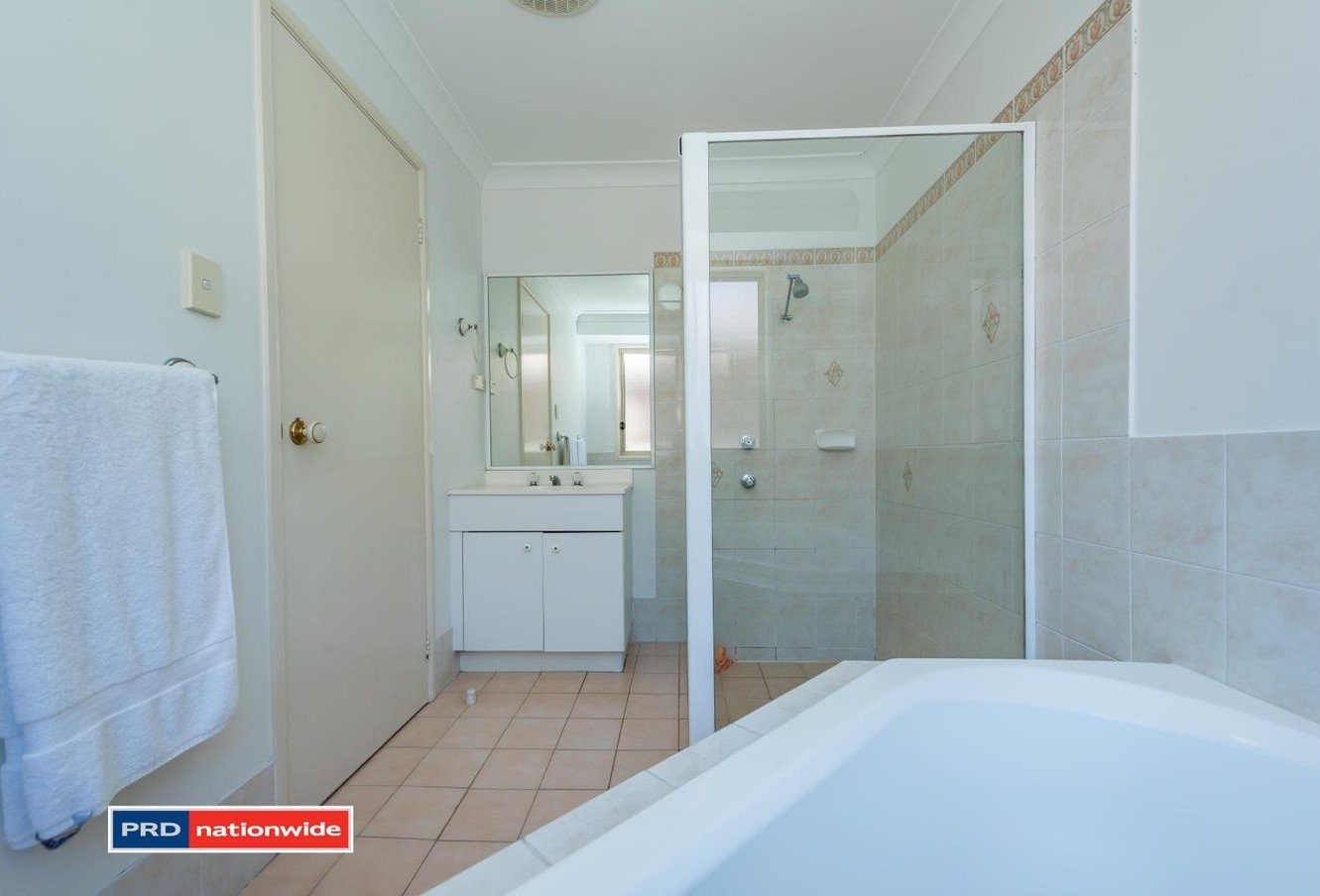 19 Mariner Crescent SALAMANDER BAY 11