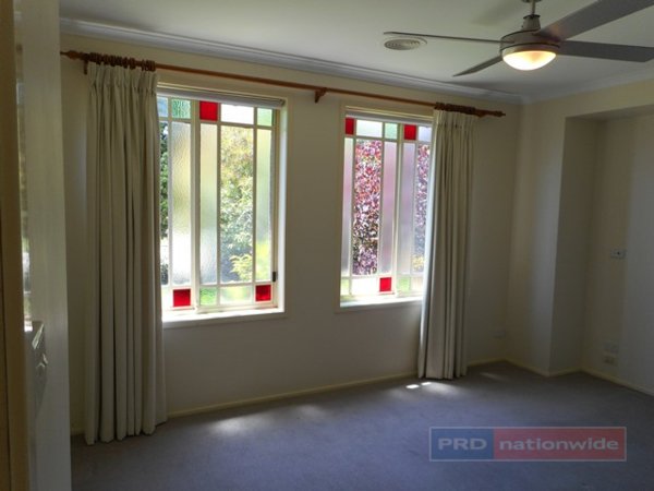 19 Martin Place TUMUT 4