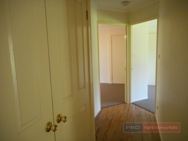 19 Martin Place TUMUT 12