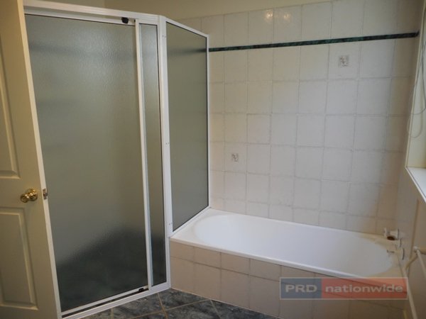 19 Martin Place TUMUT 14