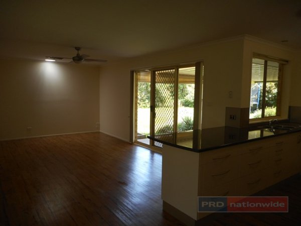 19 Martin Place TUMUT 22