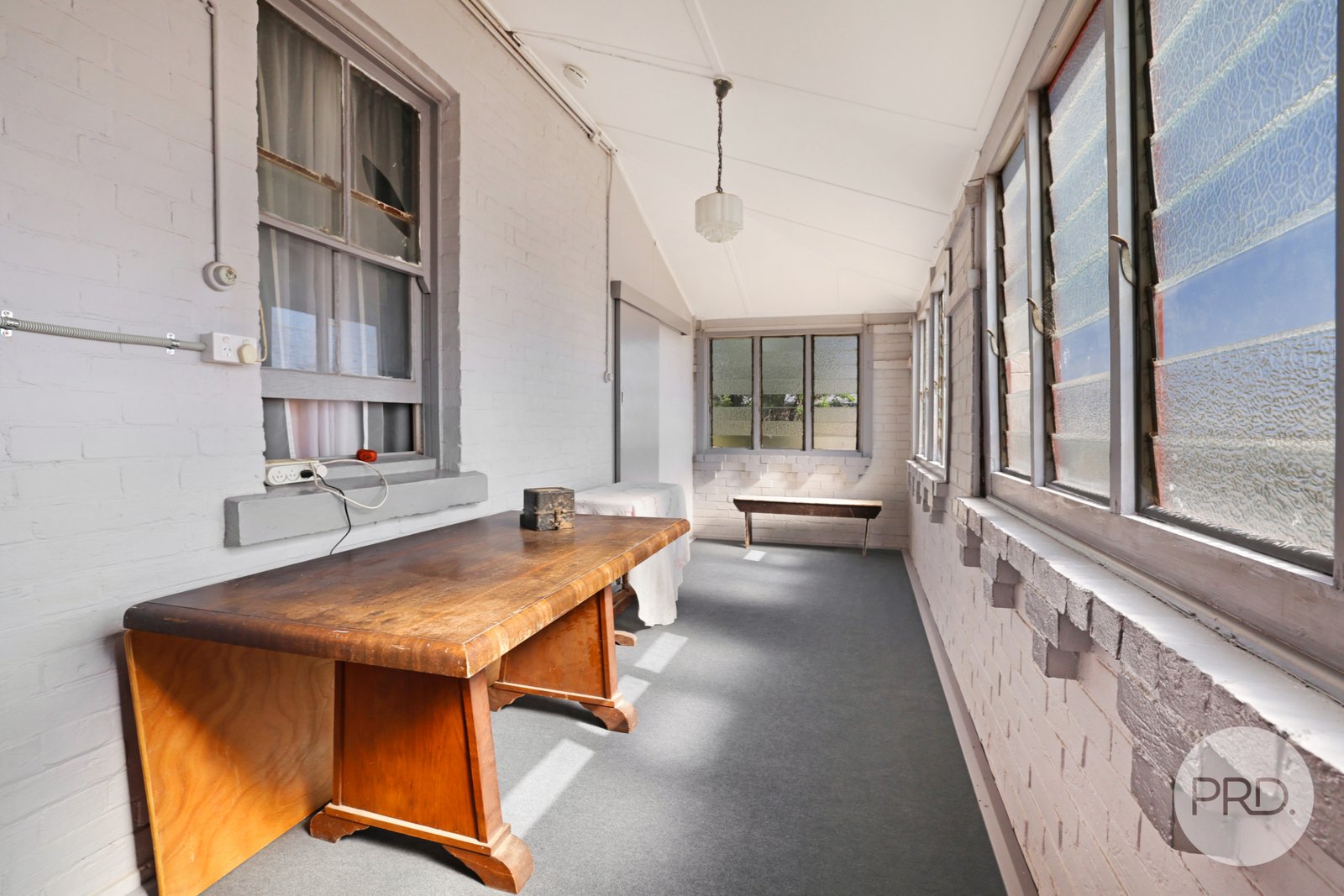 19 Mathews Street TAMWORTH 7