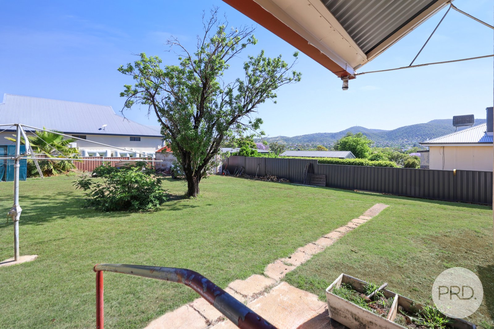 19 Mathews Street TAMWORTH 20