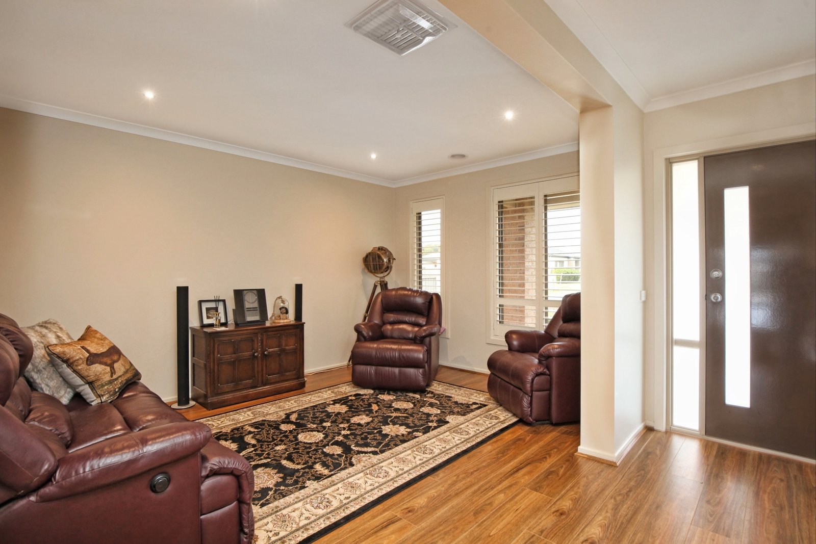 Real Estate and Property in 19 McKernan Place, Gisborne, VIC