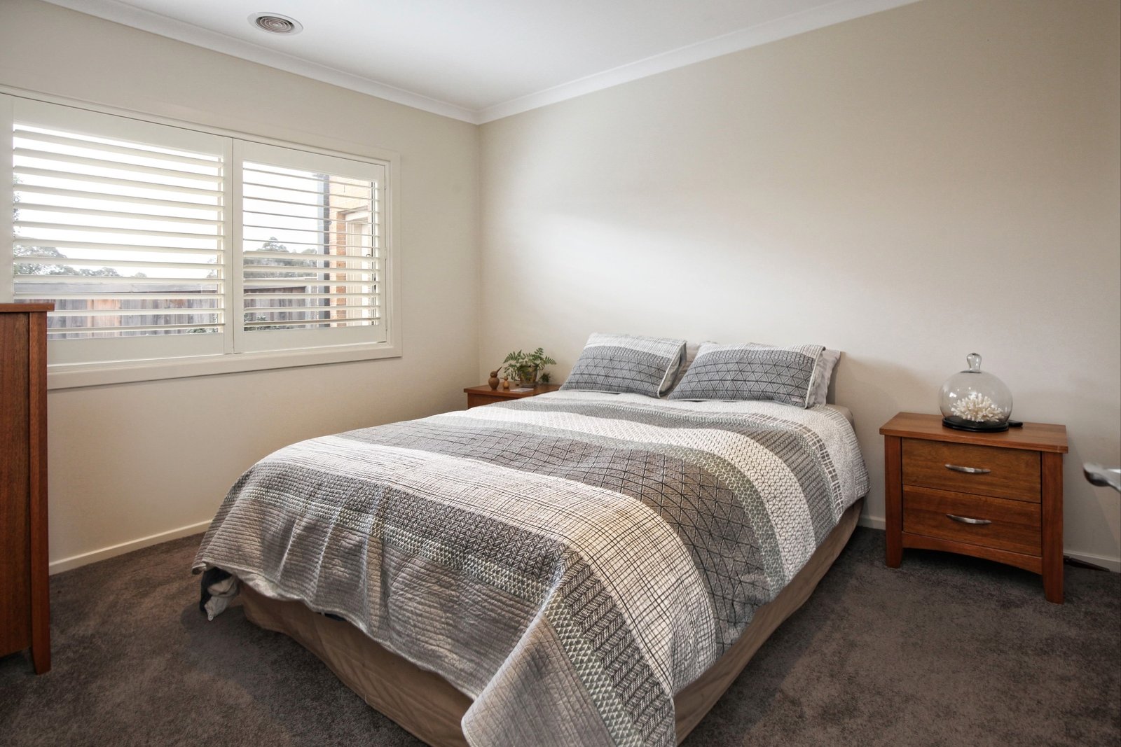 Real Estate and Property in 19 McKernan Place, Gisborne, VIC