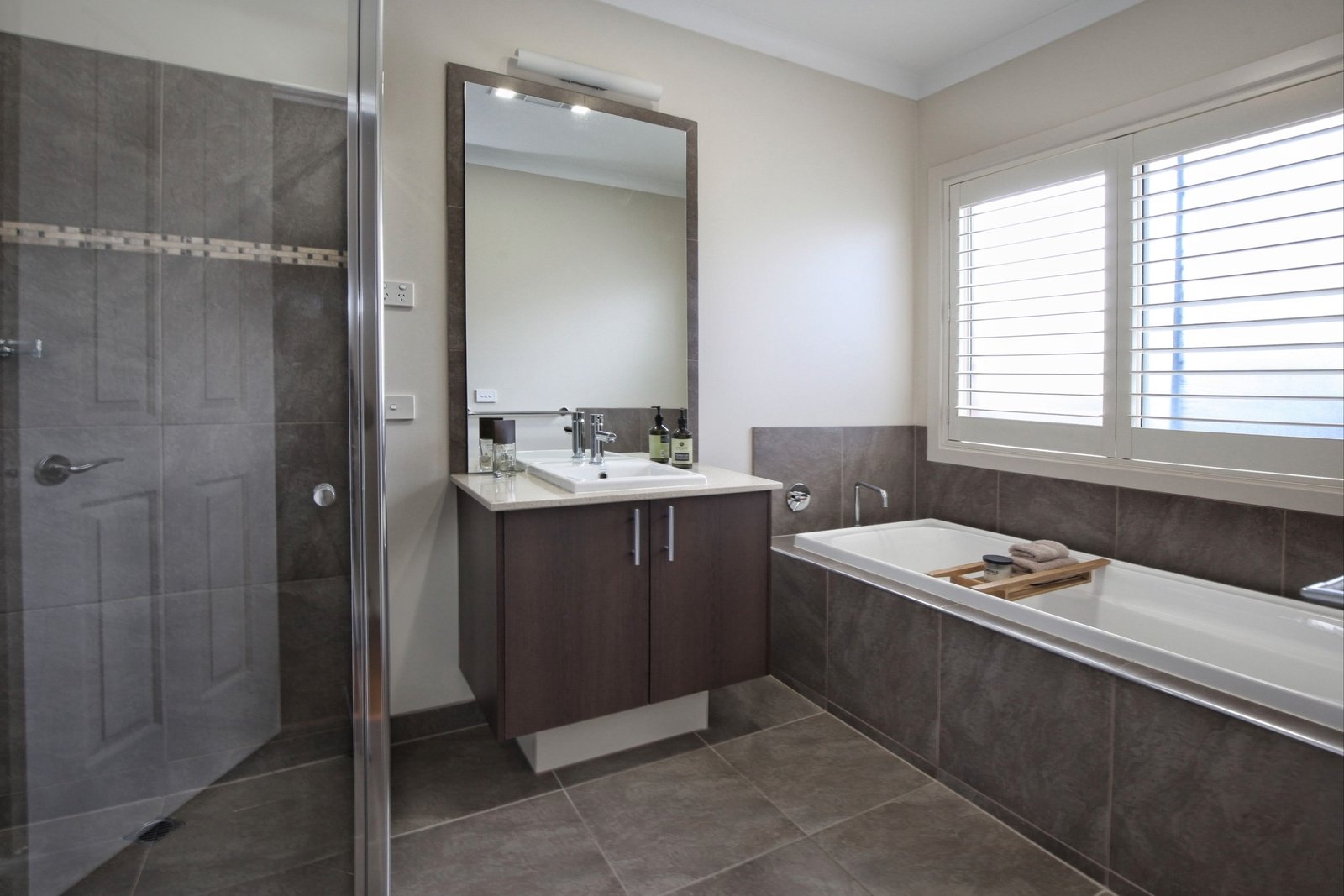 Real Estate and Property in 19 McKernan Place, Gisborne, VIC