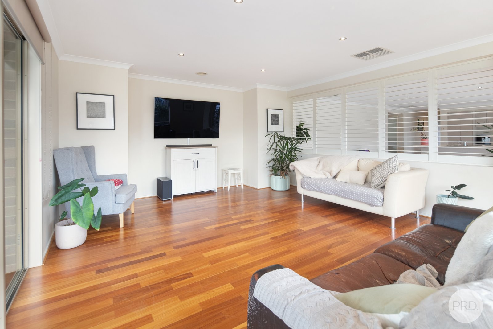 19 Middlin Street BROWN HILL 8